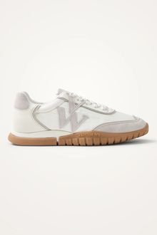 Vanessa wu BK2893