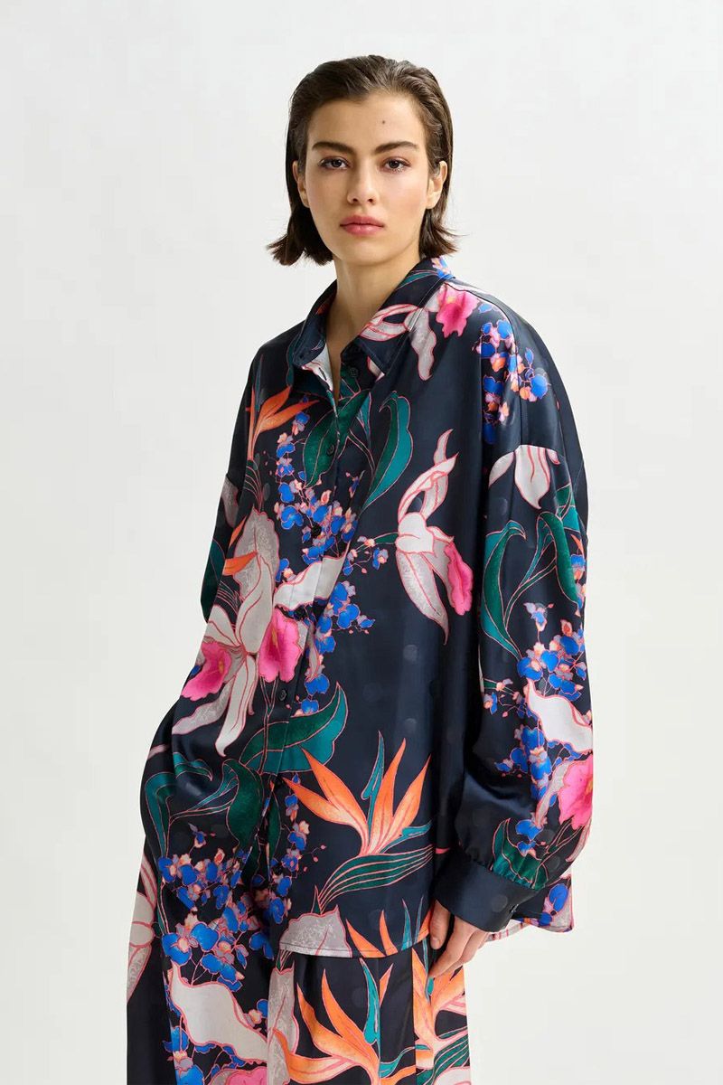 Essentiel antwerp ILOL