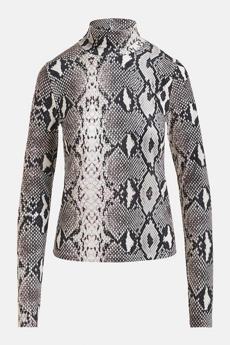 Essentiel antwerp ILLMATIC