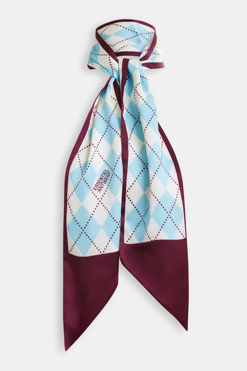 Essentiel antwerp IDOTTIE