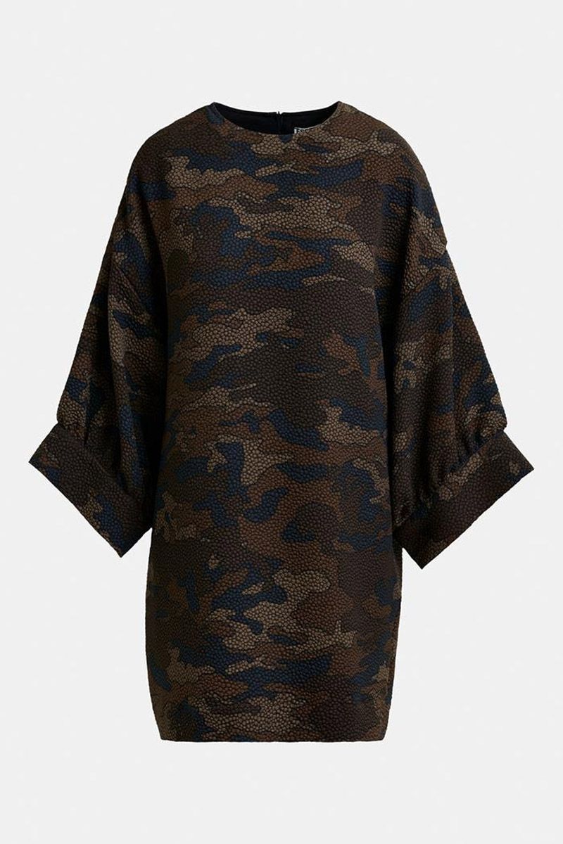 Essentiel antwerp INSTA