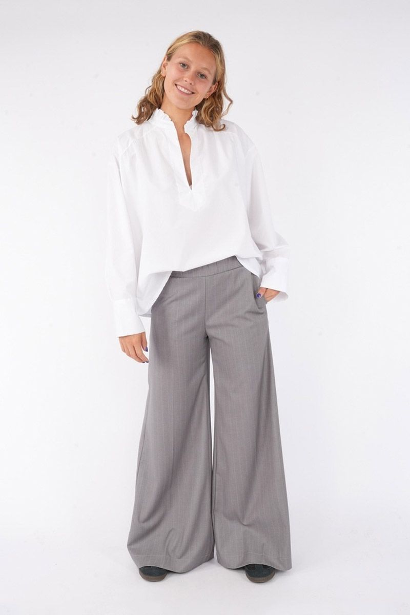 Black rose PANTS LARONE LINE