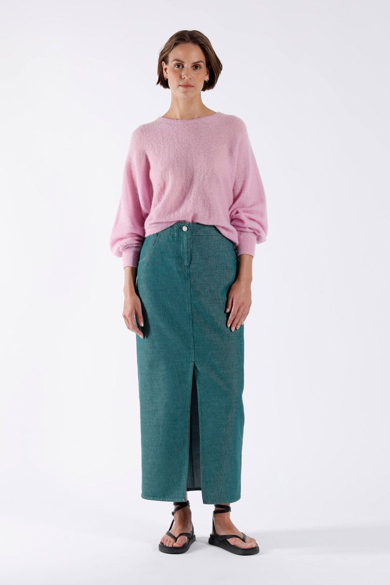 Julia june 126-LIGHT-202