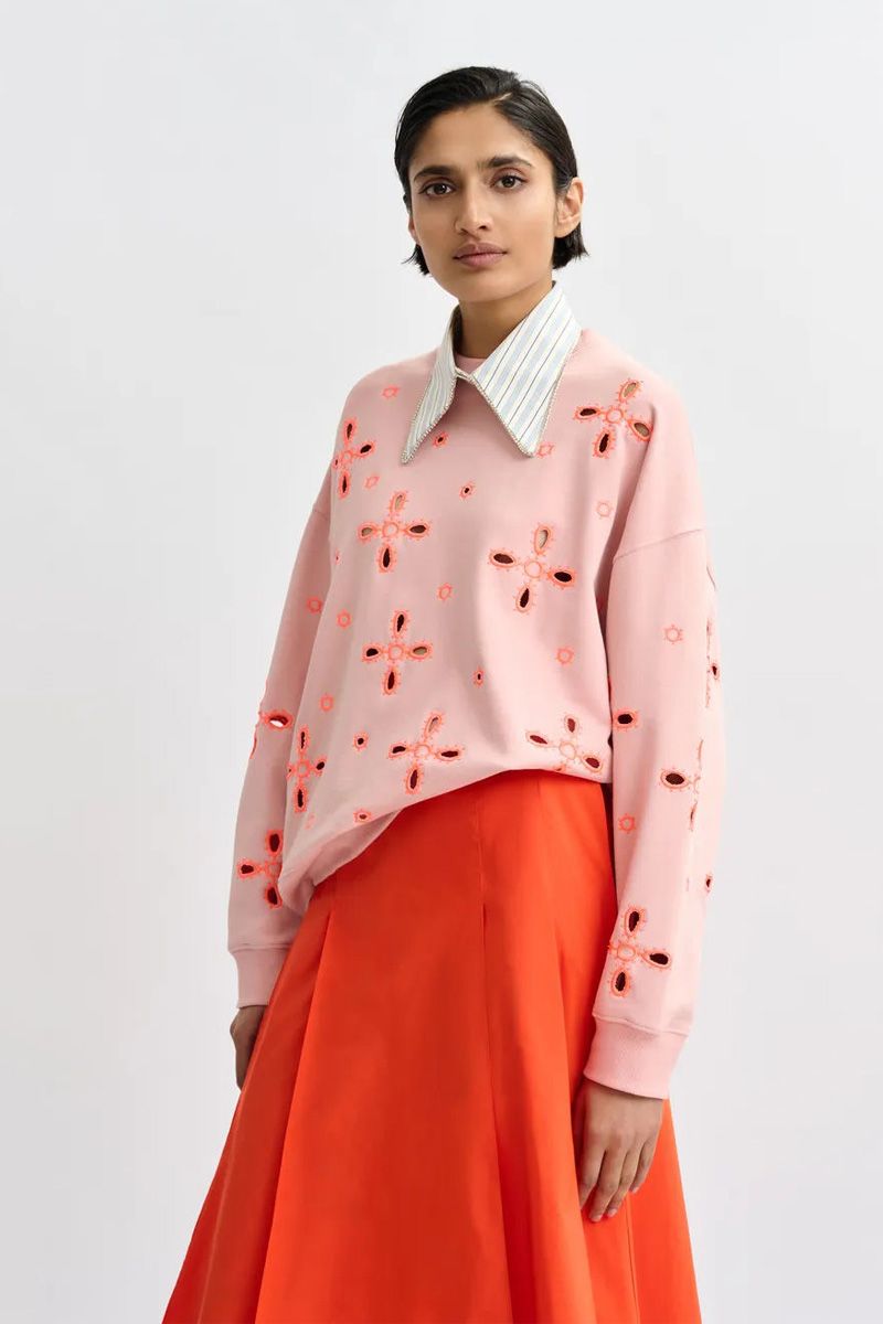 Essentiel antwerp JIX