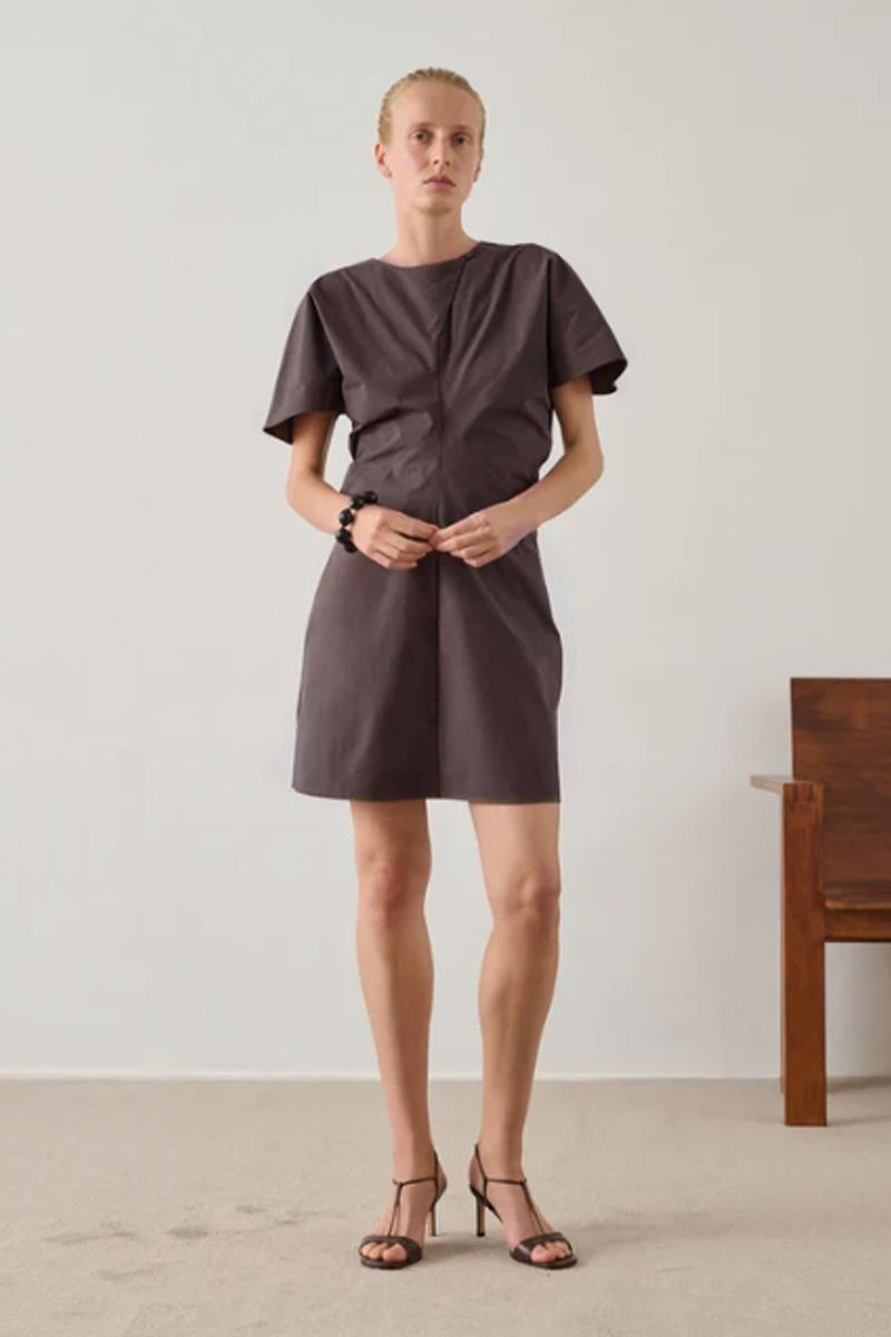 Soeur IVA ROB0803