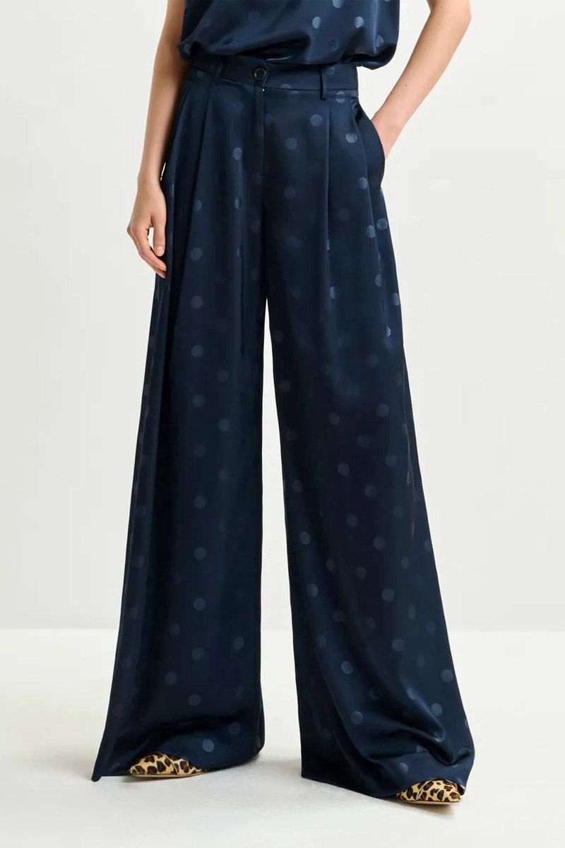 Essentiel antwerp IPANTS