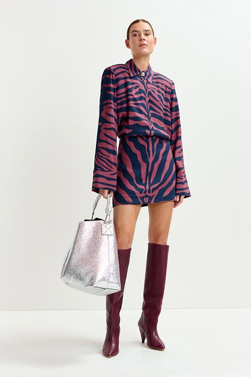 Essentiel antwerp ISNIPER