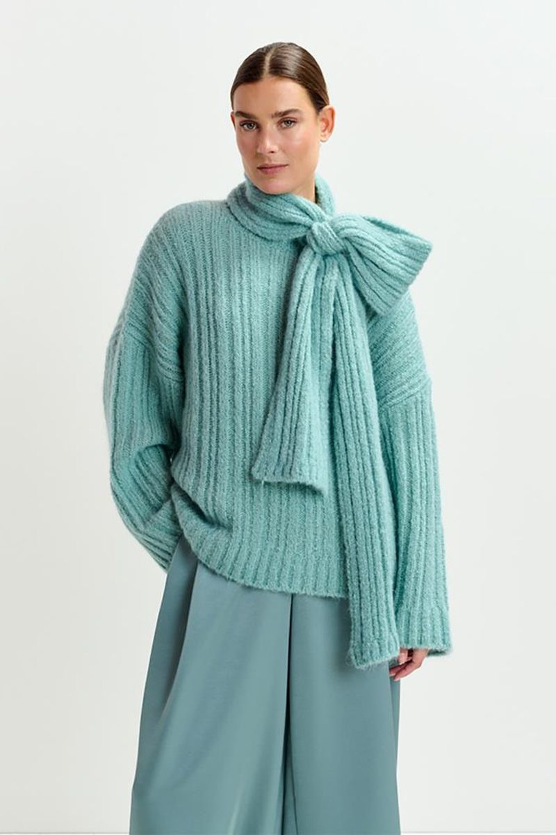 Essentiel antwerp IMITATE