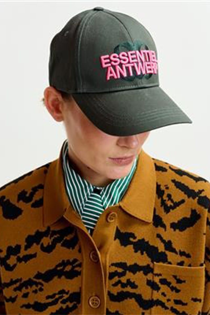 Essentiel antwerp ILOGO