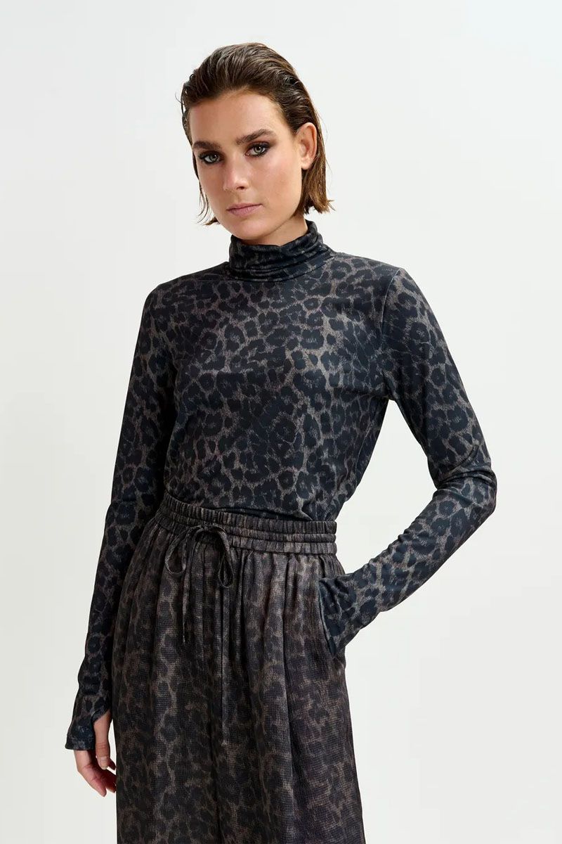 Essentiel antwerp ISPERENZA