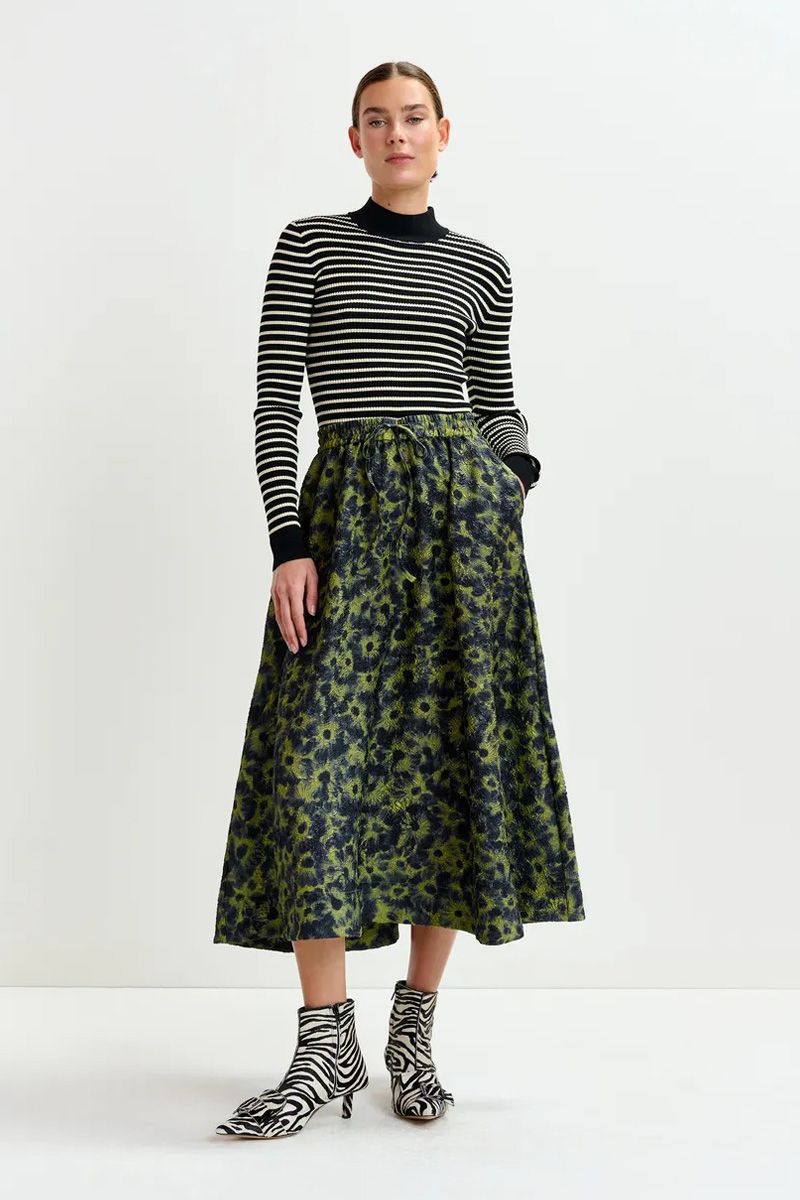 Essentiel antwerp ISEBEL