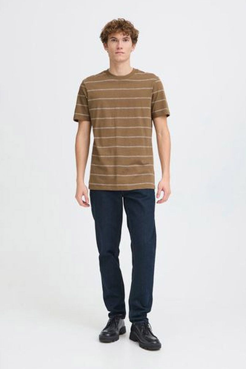 Casual friday 20506204