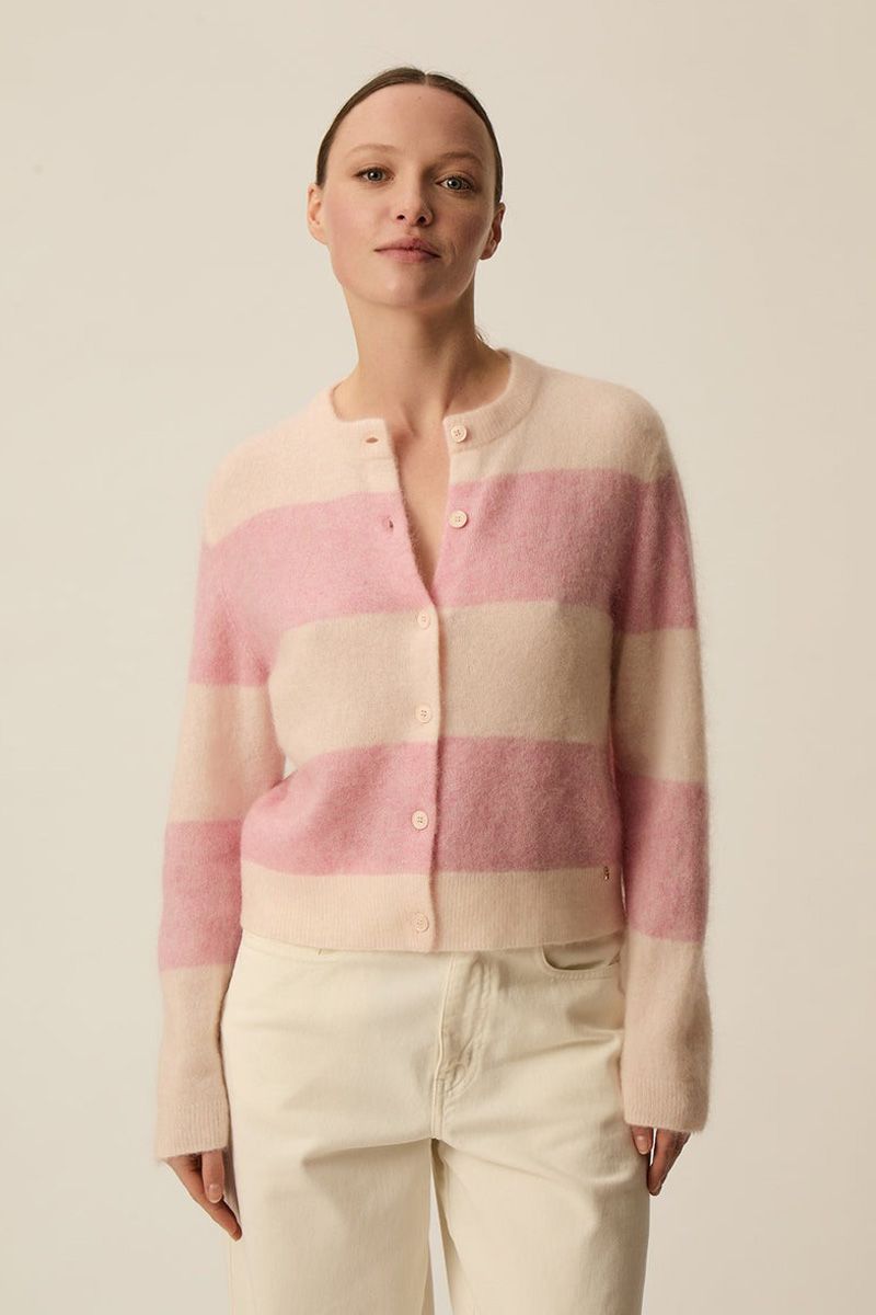 Des petits hauts DOMETTE