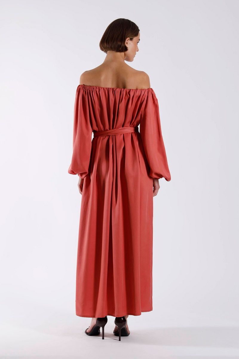 Julia june 126-LUCID-219