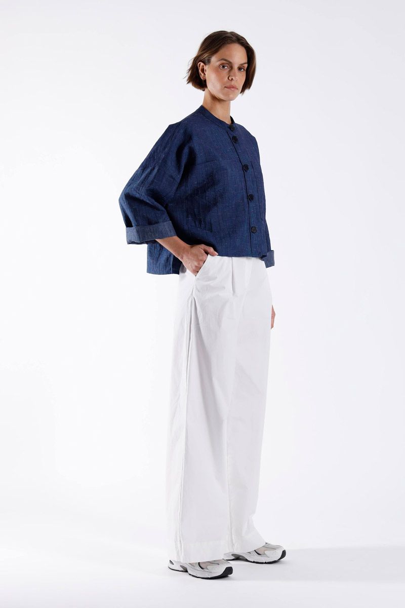 Julia june 126-LANA-218