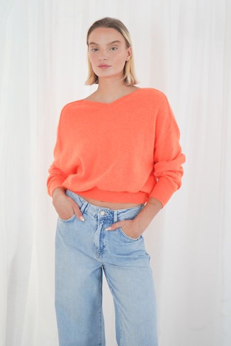 Twns the label SALIDA