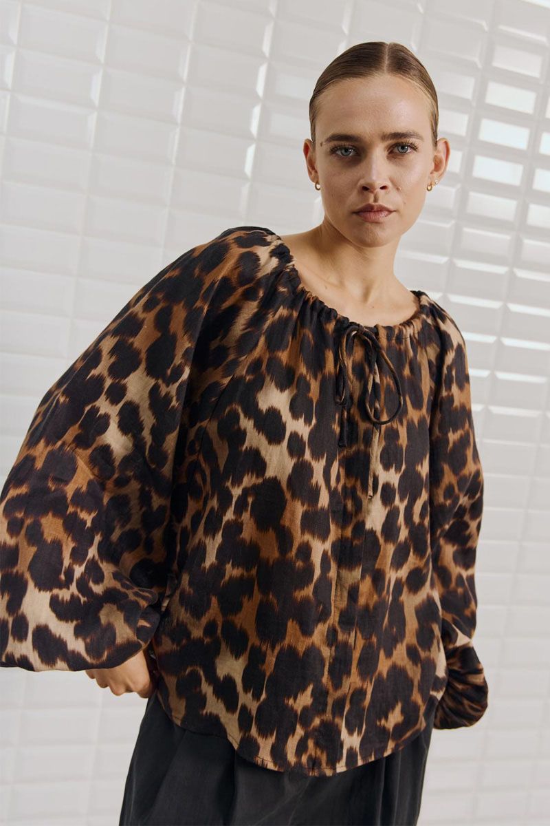 Withblack WBLCLEOPATRA WIDE SLEEVE TOP