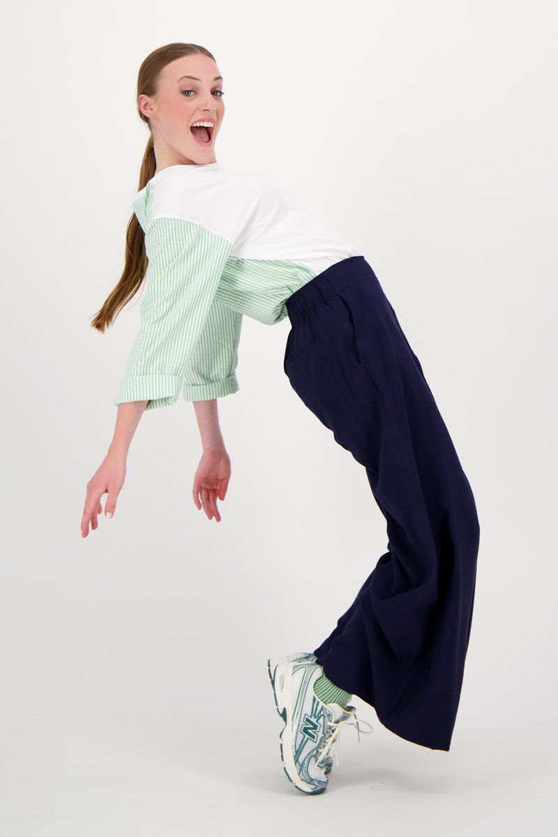 Hampton bays SANTORINI