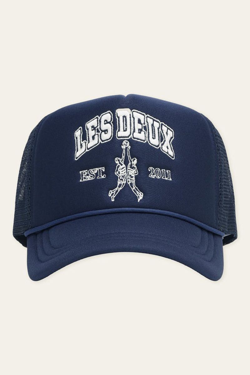 Les deux 1001441