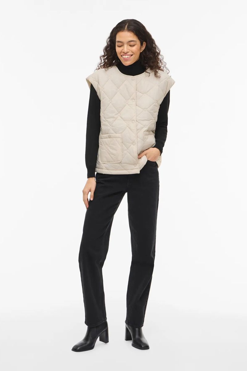 Vila 14112003 VISILLA